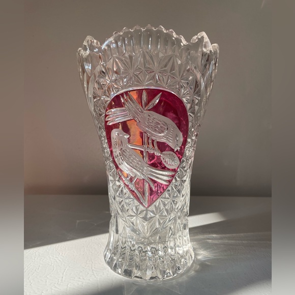 Stunning Vintage Red Cut to Clear Lead Crystal Bird Vase Hofbauer Germany 8" - Picture 1 of 7